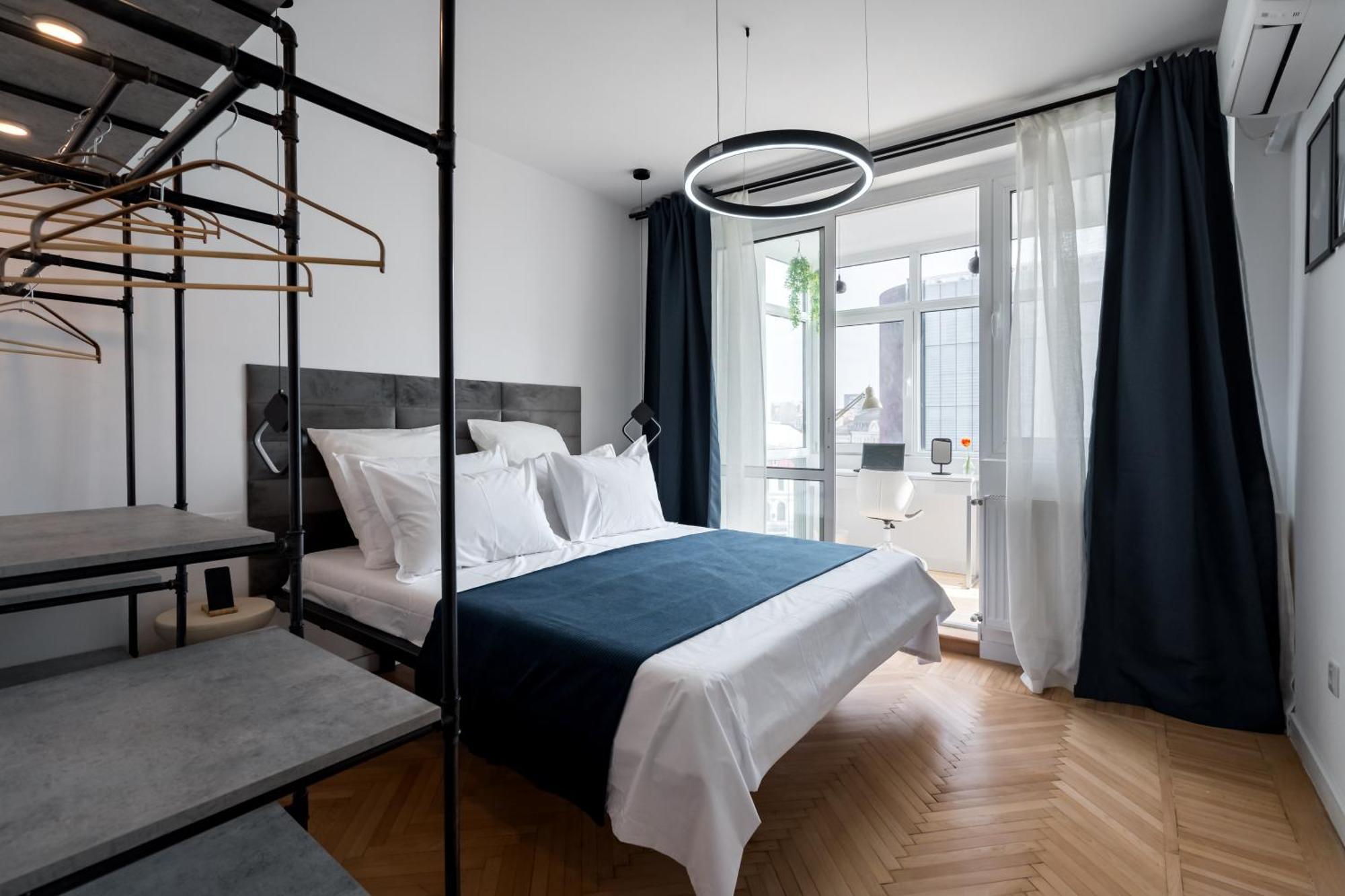 Central Aesthetic Apartment 布加勒斯特 外观 照片