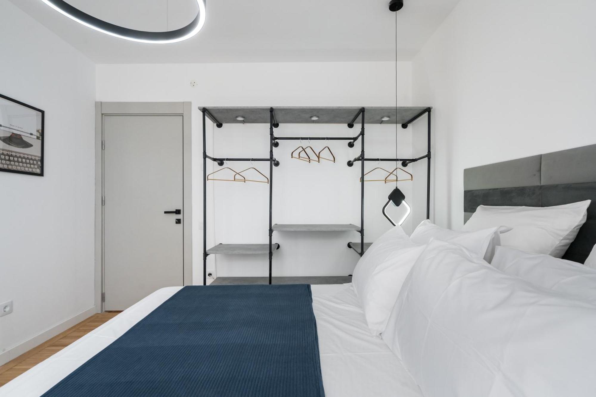 Central Aesthetic Apartment 布加勒斯特 外观 照片